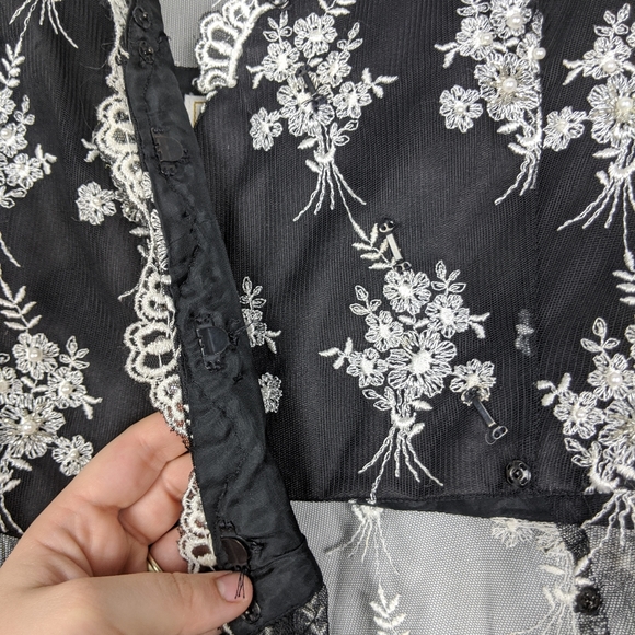 Vintage 90s Beaded Pearl Sheer Bell Sleeve Top - Picture 6 of 8